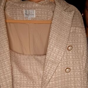 Dainty Jewels brand, size XL blazer and skirt